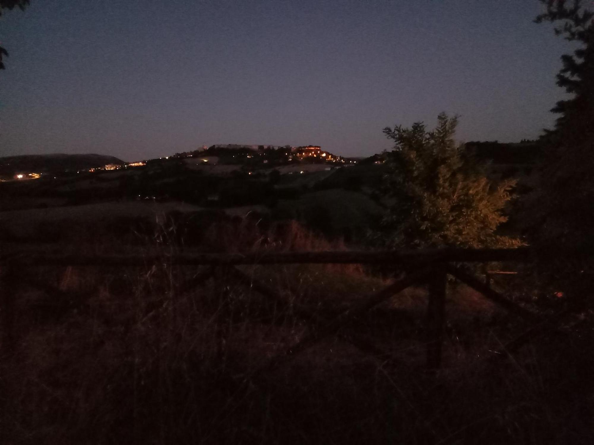 Villa Claudi Camerino Eksteriør bilde